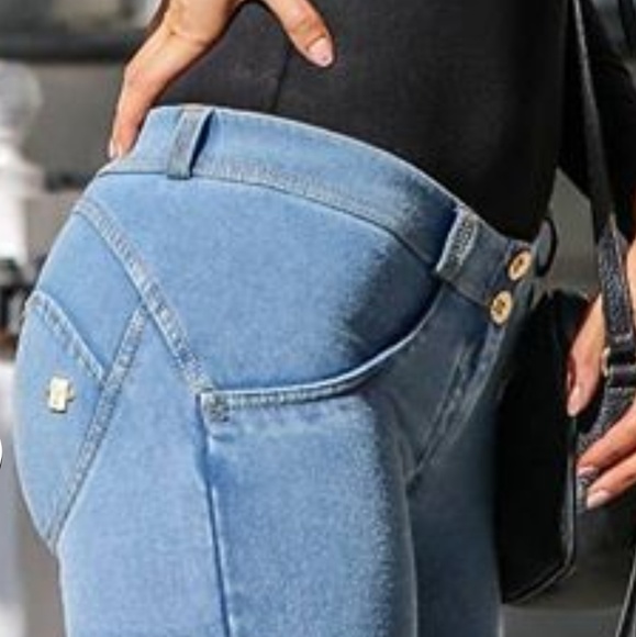 Pants - Picture 2 of 4